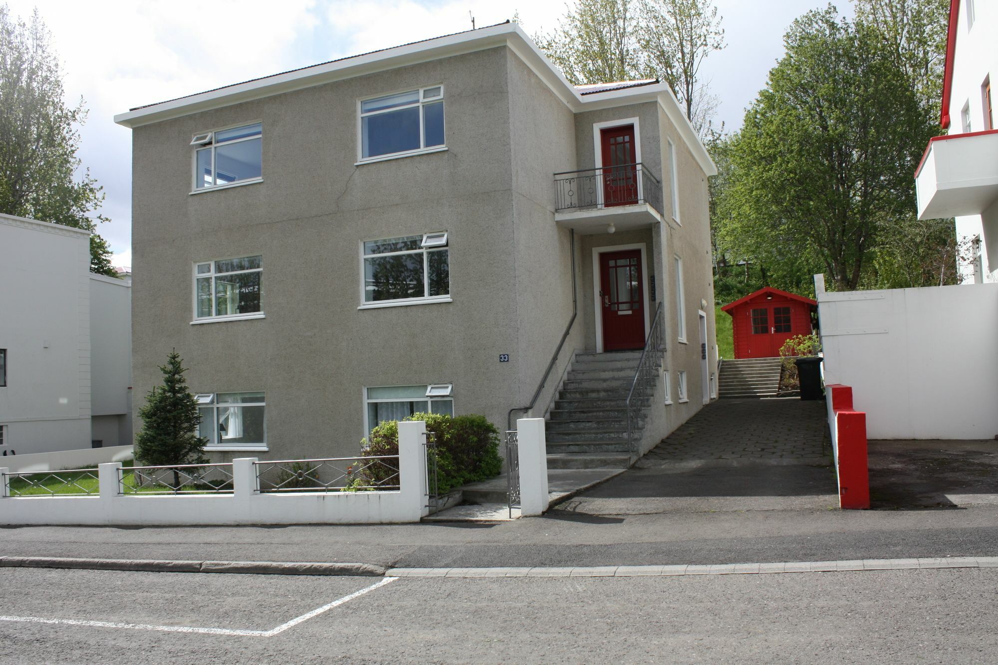 Brekkugata 33 Guesthouse Akureyri Eksteriør billede